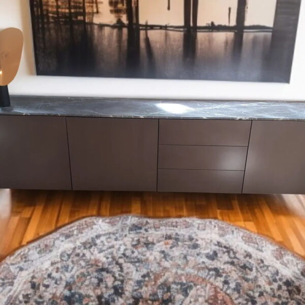 505 UP  SIDEBOARD 