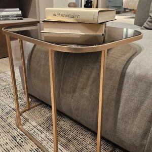 Arlon servo-tavolino