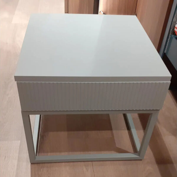 C4K01400  KIOS  COMODINO